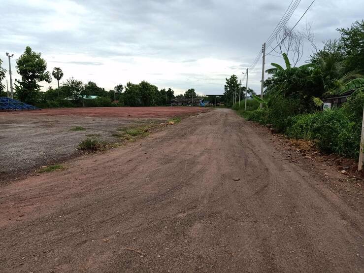 ที่ดินแบ่งขาย-90-110-ตารางวา-ถนน-9-เมตร-ติดถนนทั้งสองด้าน-ตารางวา-ละ-5500-7500-บาท-ถมแล้วพร้อม