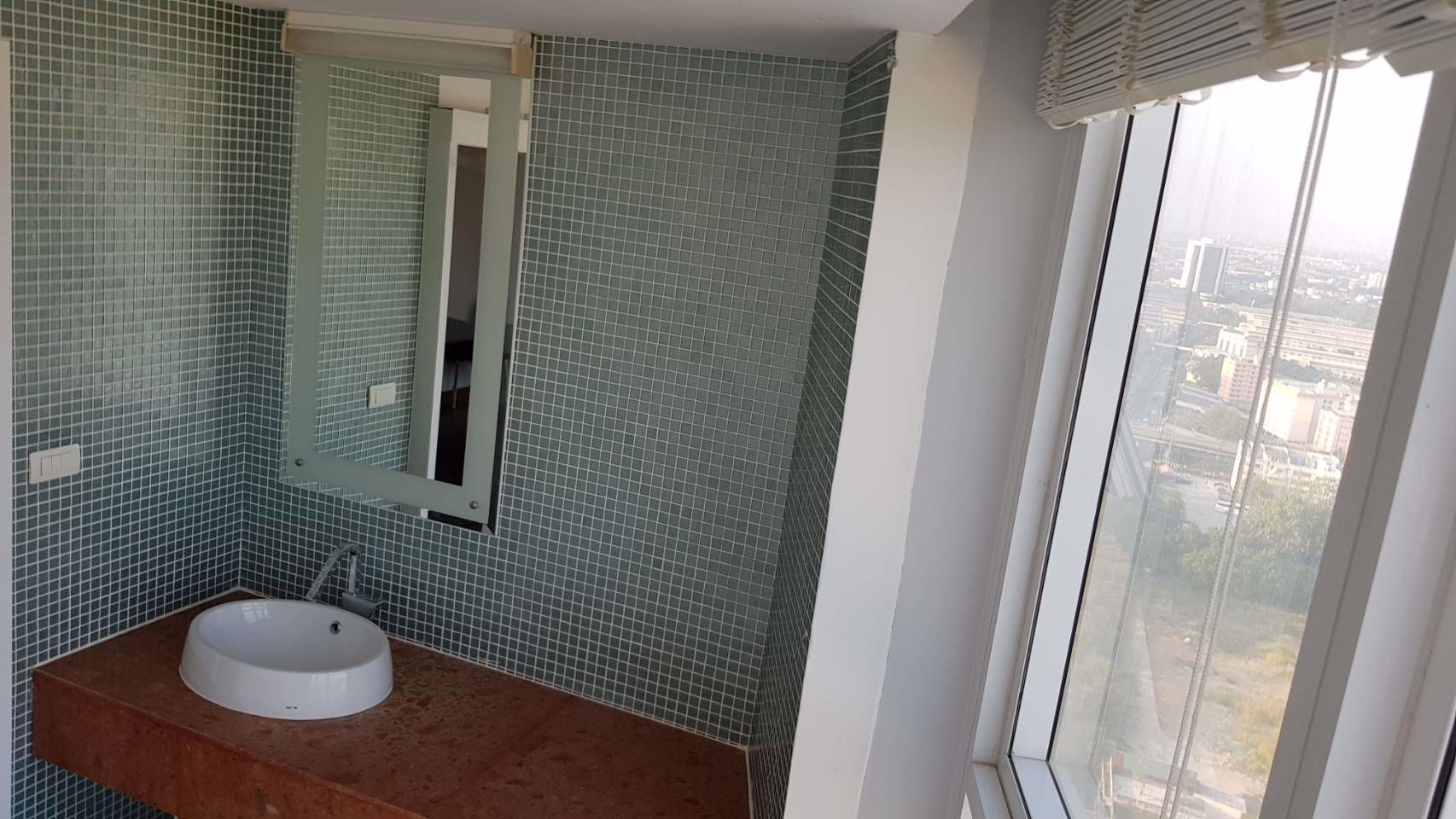 ให้เช่าคอนโดวิวเมือง-มีที่จอดรถส่วนตัว-สังคมน่าอยู่-มีความปลอดภัย-พื้นที่กว้าง90ตรม-2ห้องนอน2ห้องน้ำ