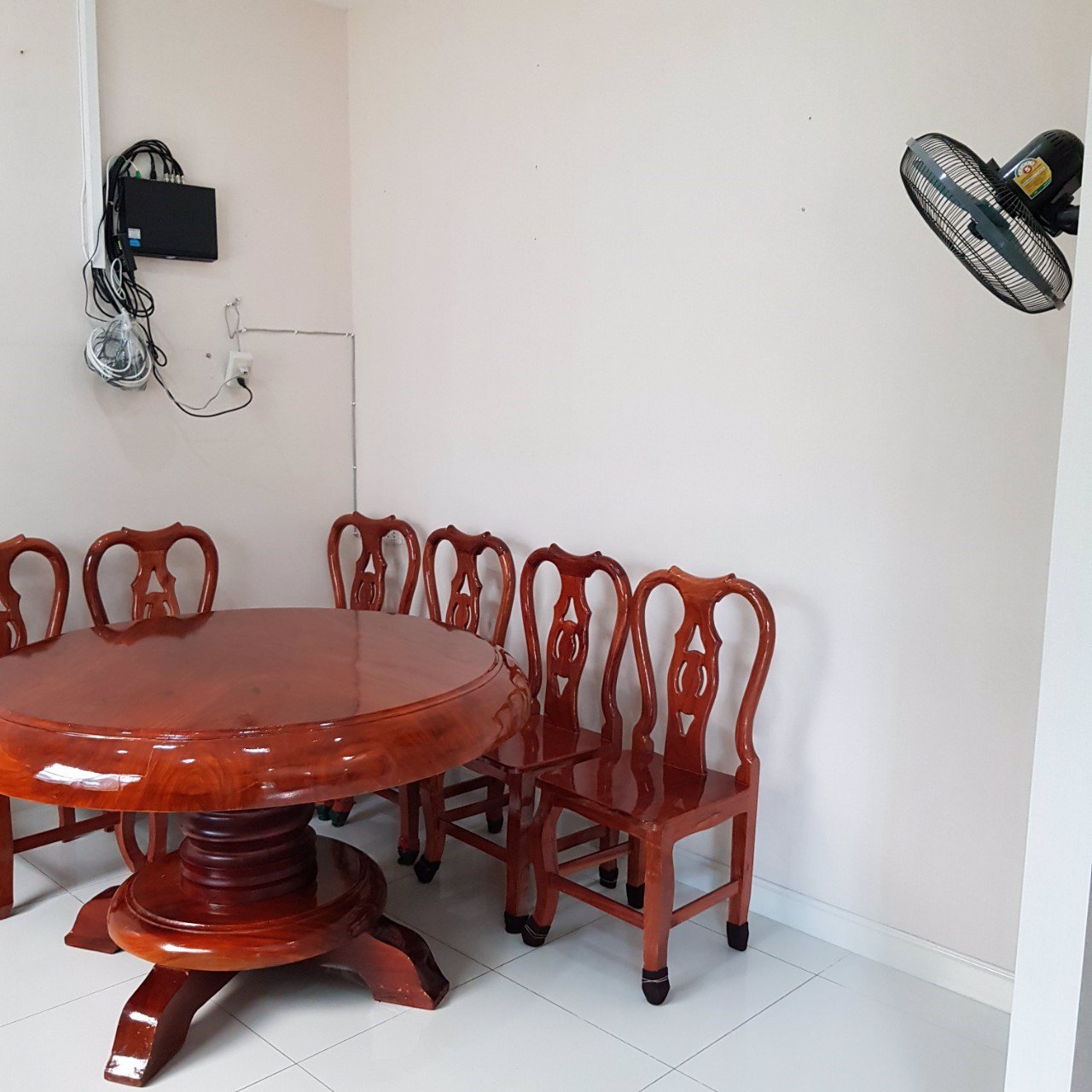 ขายหรือให้เช่า-บ้านเดี่ยว-ไกล้สนามบินสุวรรณภูมิ-โครงการหมู่บ้านพรีเมี่ยม-สังคมดีเยี่ยม