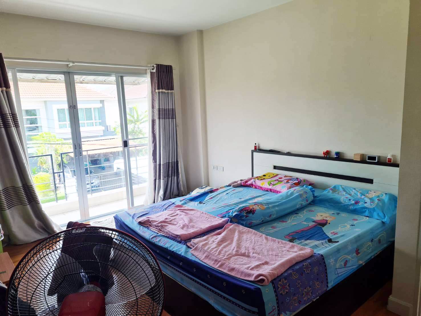 ขายบ้านเดี่ยว-2-ชั้นในหมู่บ้าน-ใกล้-bts-ใกล้-mrt-เพื่อนบ้านดีทั้งซอย-ปลอดภัย-ไม่มีขโมย