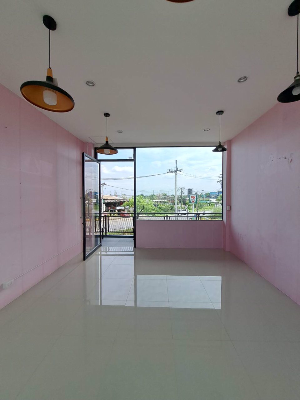 พื้นที่ให้เช่า-20ตรม-ย่านลาดกระบัง