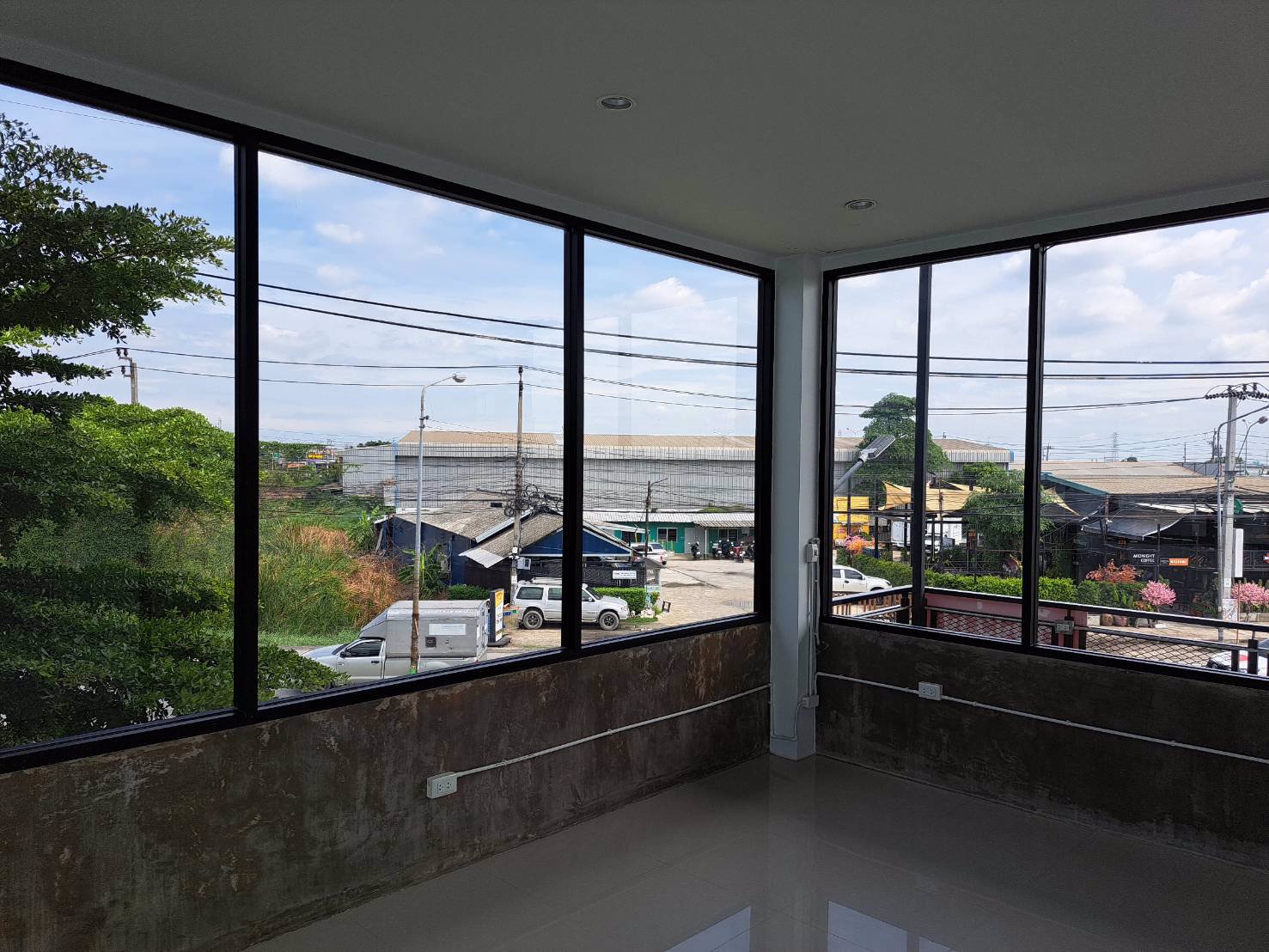 พื้นที่ให้เช่า-40ตรม-ย่านลาดกระบัง