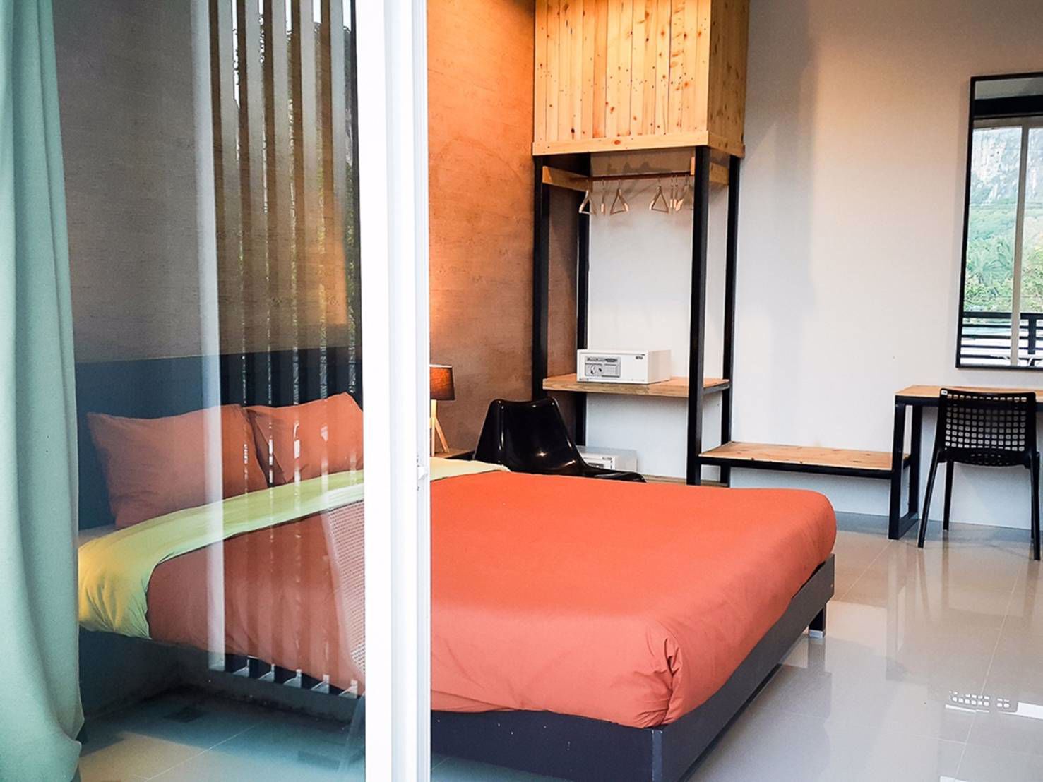 ขายทาวน์โฮม-2-ชั้น-บนถนน-นาไท-อ่าวนาง-เมือง-กระบี่