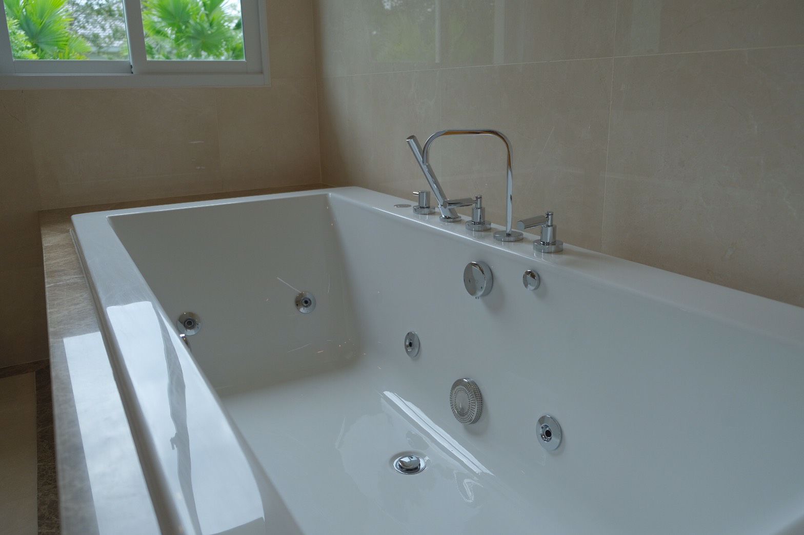 ขายบ้านเดี่ยวหรู-โครงการใหม่-ไม่เคยเข้าอยู่-หมู่บ้าน-ทู-แกรนด์-โมนาโค-บางนา-วงแหวน