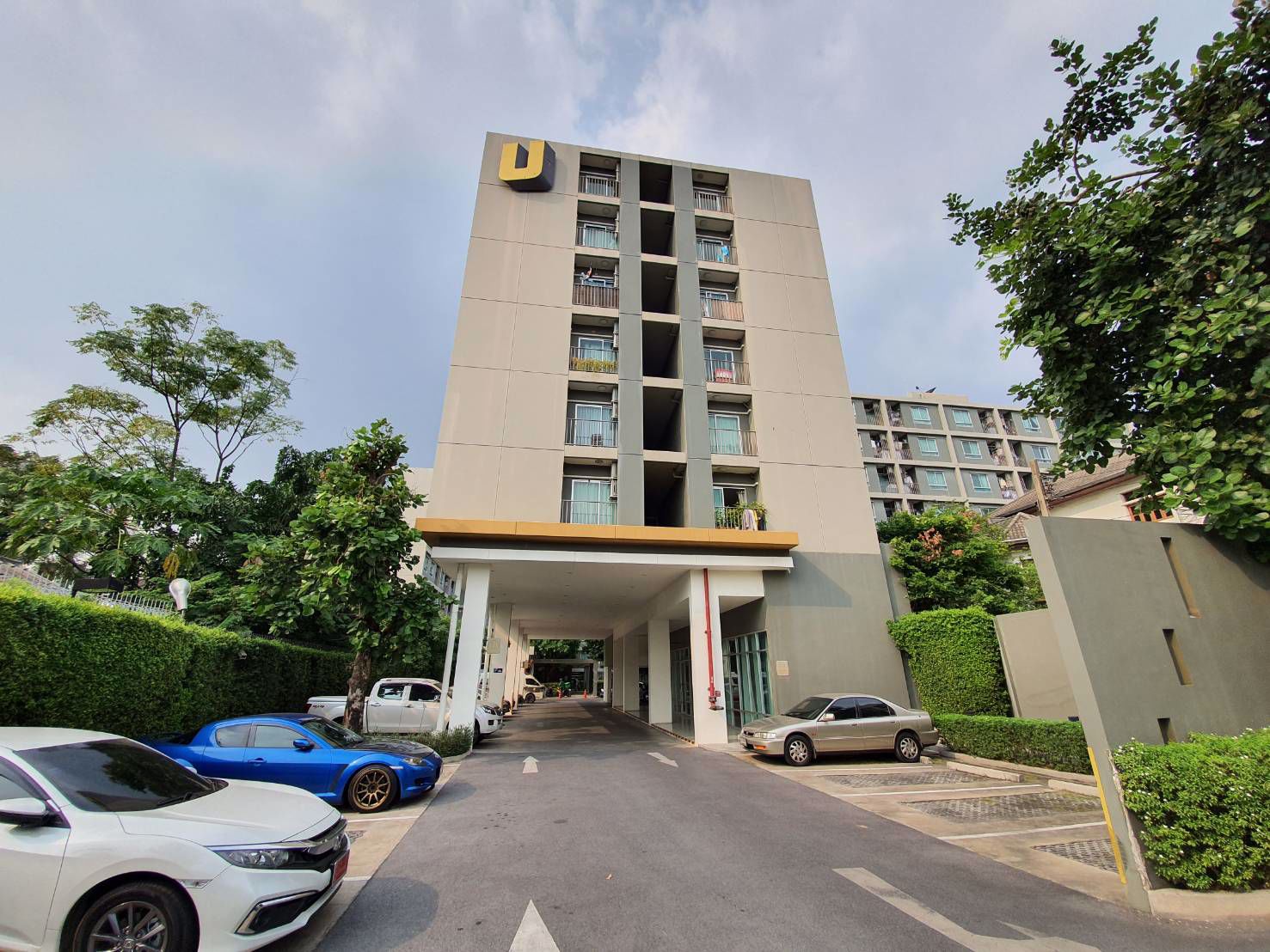 ขาย-condo-u-ratchayothin-คอนโด-ยู-รัชโยธิน-พหลโยธิน32-800-เมตรจากปากซอยที่เป็น-bts-เสนานิคม