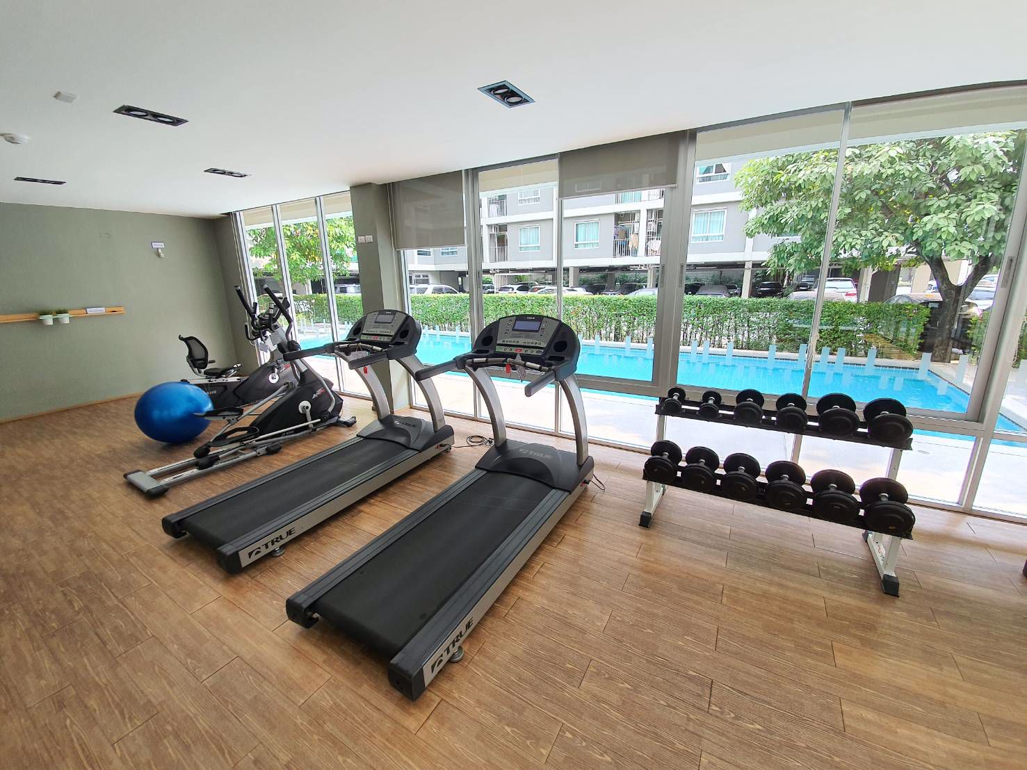 ขาย-condo-u-ratchayothin-คอนโด-ยู-รัชโยธิน-พหลโยธิน32-800-เมตรจากปากซอยที่เป็น-bts-เสนานิคม