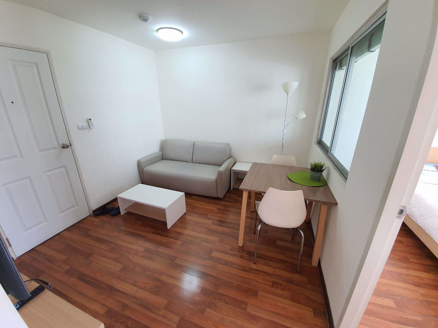 ขาย-condo-u-ratchayothin-คอนโด-ยู-รัชโยธิน-พหลโยธิน32-800-เมตรจากปากซอยที่เป็น-bts-เสนานิคม