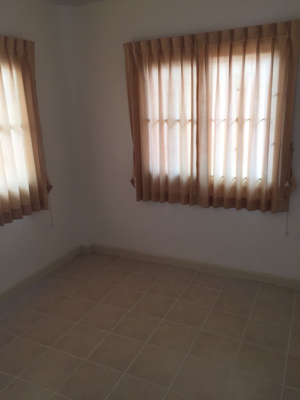 ขาย-เช่า-บ้านแฝด-โครงการ-พร้อมพัฒน์กรีนโนวา-โครงการแสนสิริ-แปลงหัวมุม-น้ำไม่ท่วม-คลองสามวา-รามอิ