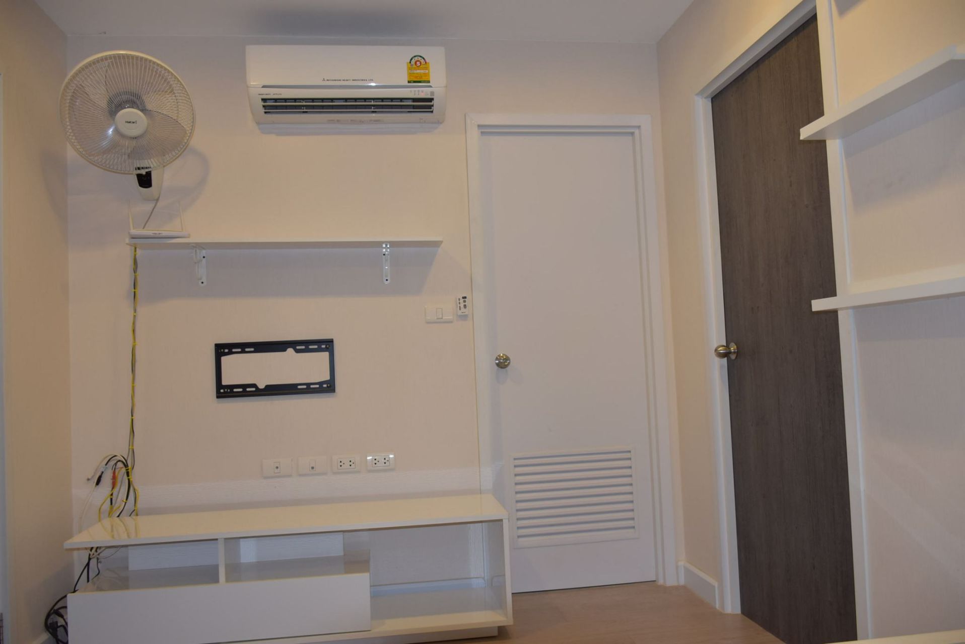 ให้เช่าคอนโด-เมโทรลักซ์-พหลโยธิน-สุทธิสาร-metro-luxe-paholyothin-sutthisan-ติด-bts-สะพานควาย-พญาไท