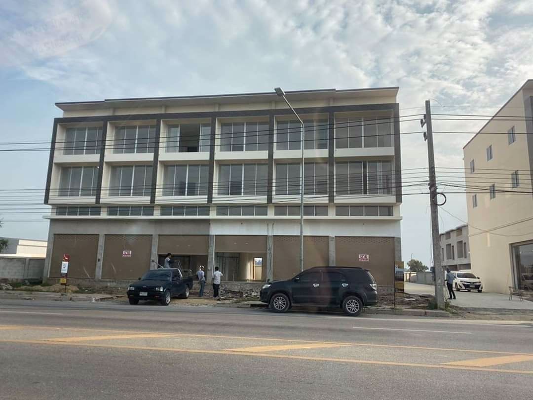 ขายอาคารพาณิชย์-3-ชั้นครึ่ง-พร้อมอยู่-ศาลายา-นครชัยศรี-ใกล้มหาลัยมหิดล-เซ็นทรัลศาลายา-นครปฐม