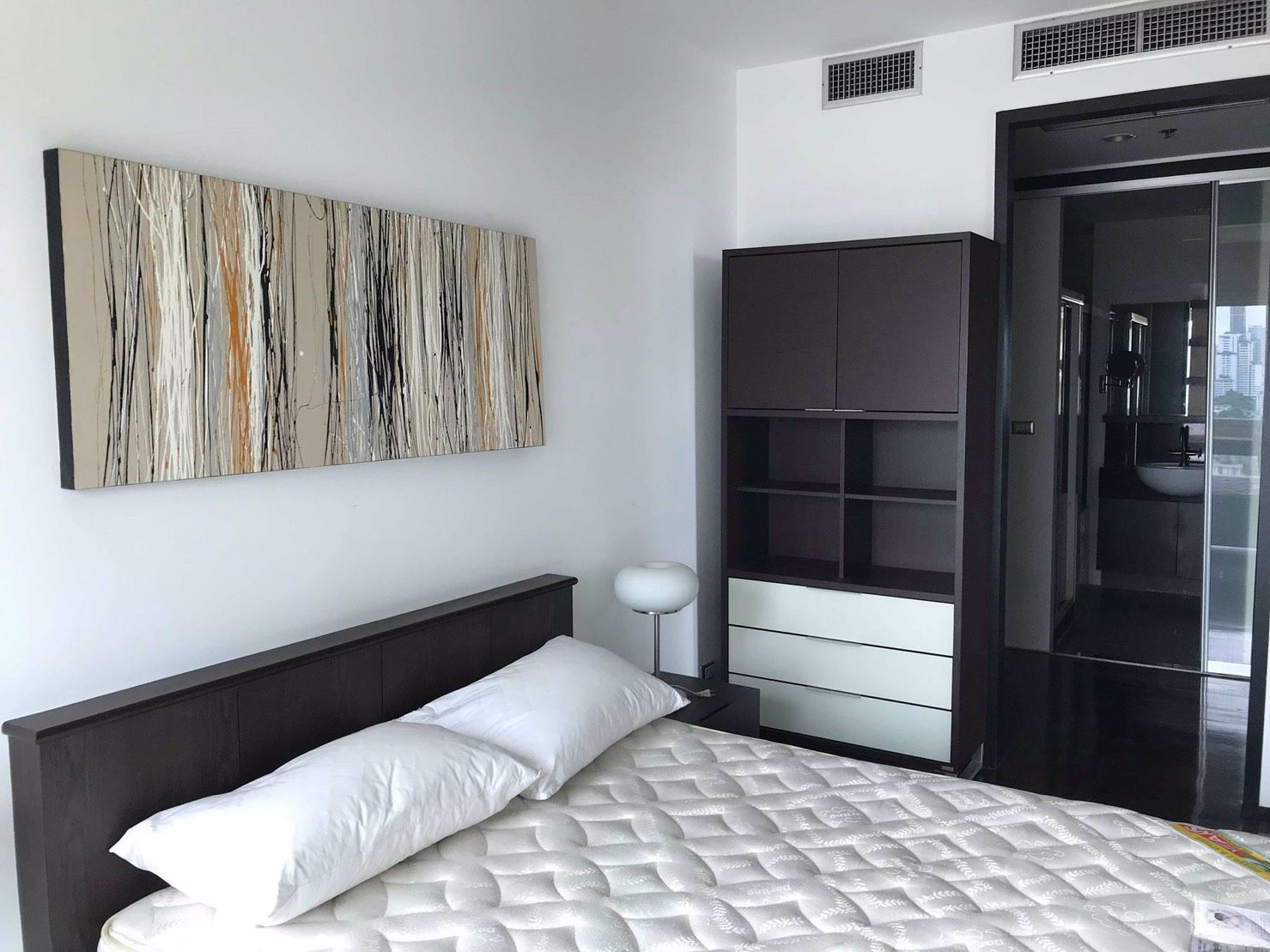 ขาย-คอนโด-เดอะ-ไฮท์-ทองหล่อ-the-height-thonglor-คอนโดเจ้าของซื้อไว้อยู่เอง-ไม่เคยปล่อยเช่า-อยู่กลา