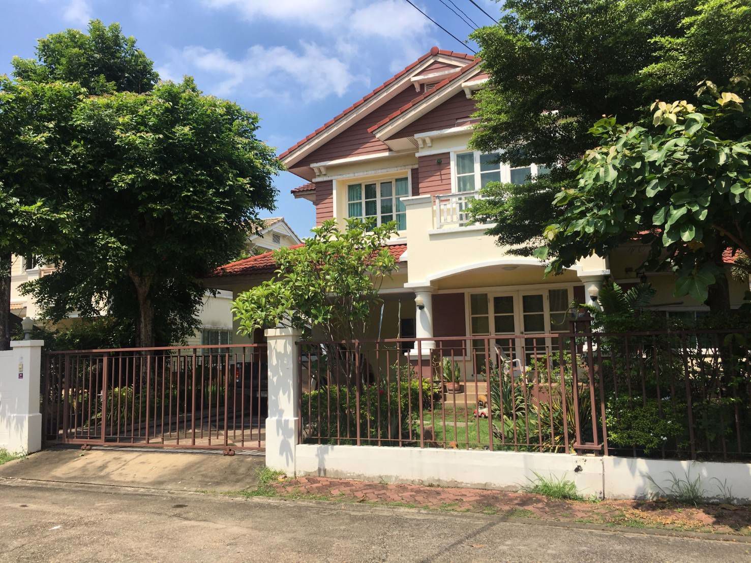 ขาย-ด่วน-บ้านเดี่ยว-สวยพร้อมอยู่-โครงการปาริชาต-ถนน-345-ทำเลดีติดถนนใหญ่-ปทุมธานี