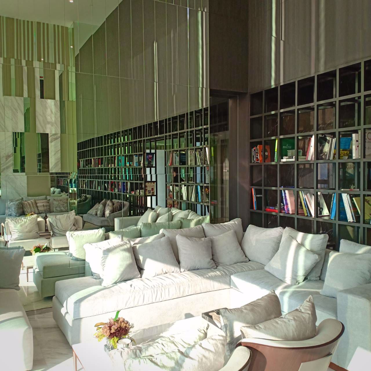 ขายดาวน์-คอนโด-the-line-พหล-ประดิพัทธ์-ชั้น-36-วิวสูง-พญาไท-กรุงเทพมหานคร