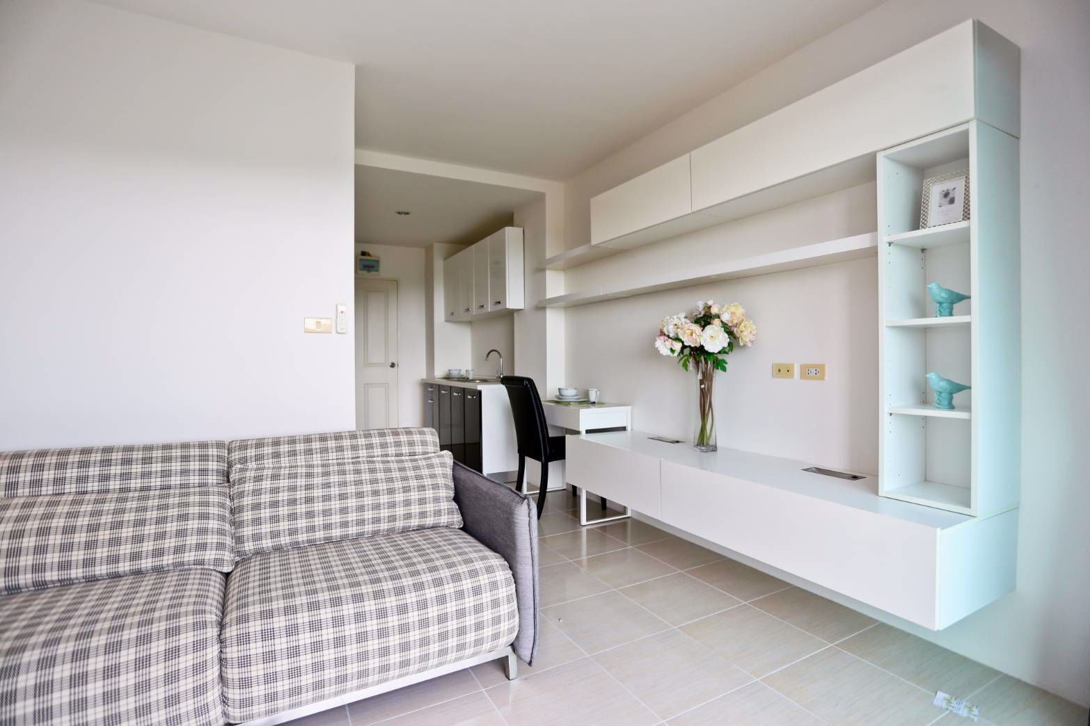 ขายคอนโด-เอดี-บางเสร่-เลคแอนด์-รีสอร์ท-คอนโดหรูพร้อมอยู่-8-ชั้น-สัตหีบ-ชลบุรี