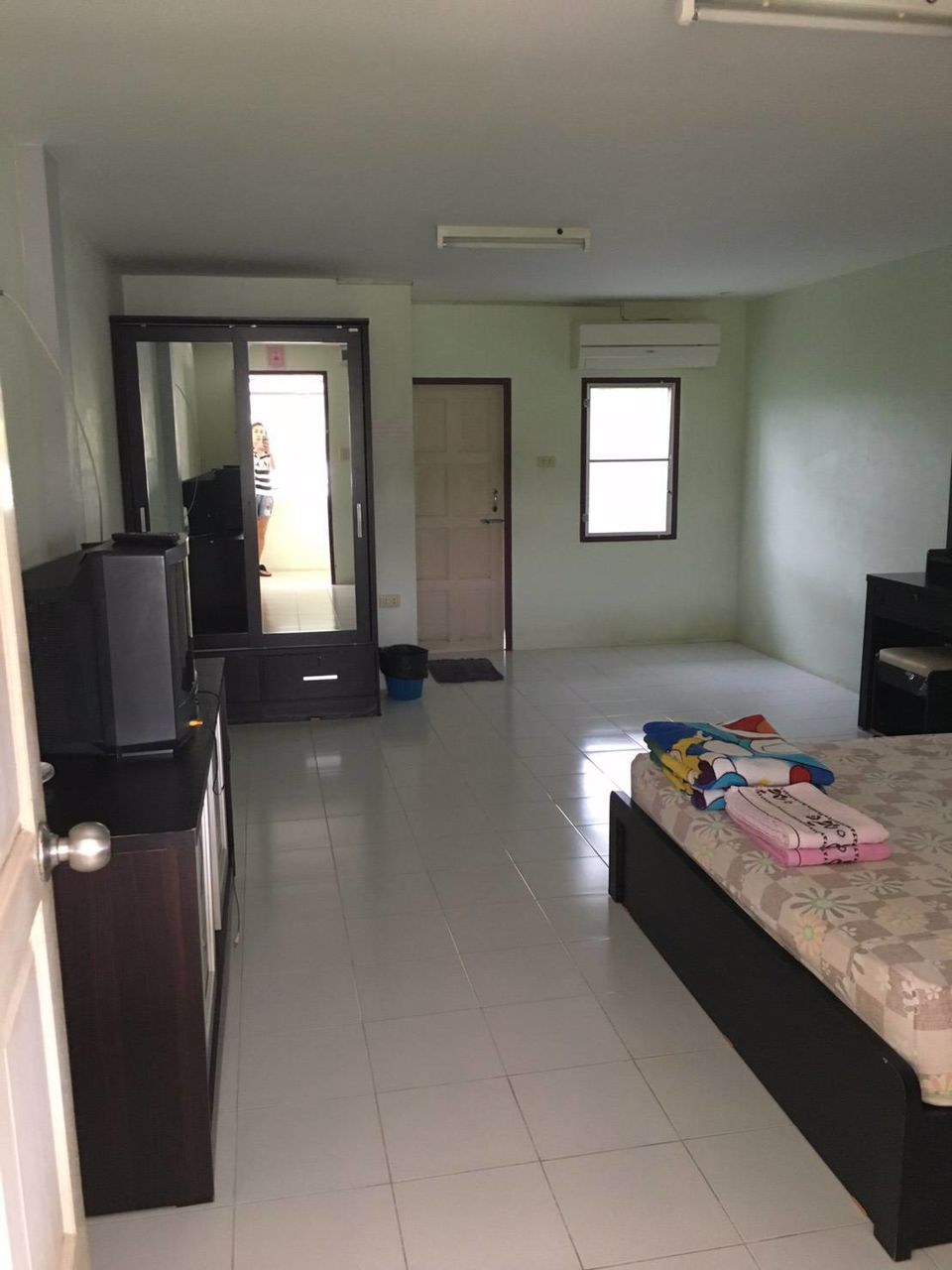 ขาย-ที่ดิน-พร้อมกิจการ-ธนัญญาเพลศ-ห้องพักรายวัน-พร้อมเฟอร์นิเจอร์และเครื่องใช้ไฟฟ้า-กำแพงแสน-นครปฐม