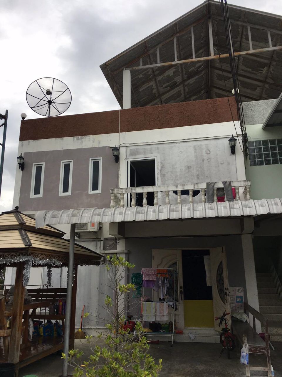 ขาย-ที่ดิน-พร้อมกิจการ-ธนัญญาเพลศ-ห้องพักรายวัน-พร้อมเฟอร์นิเจอร์และเครื่องใช้ไฟฟ้า-กำแพงแสน-นครปฐม