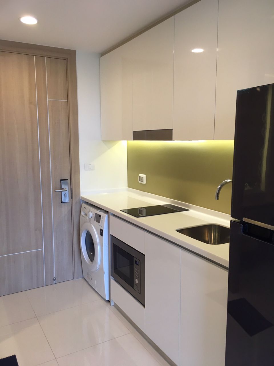 ขาย-คอนโด-เดอะ-ริเวียร่า-วงศ์อำมาตย์-บีช-พัทยา-ส่วนกลางจัดเต็ม-เดินจากชายหาดเพียง-150-เมตร-บางละมุง