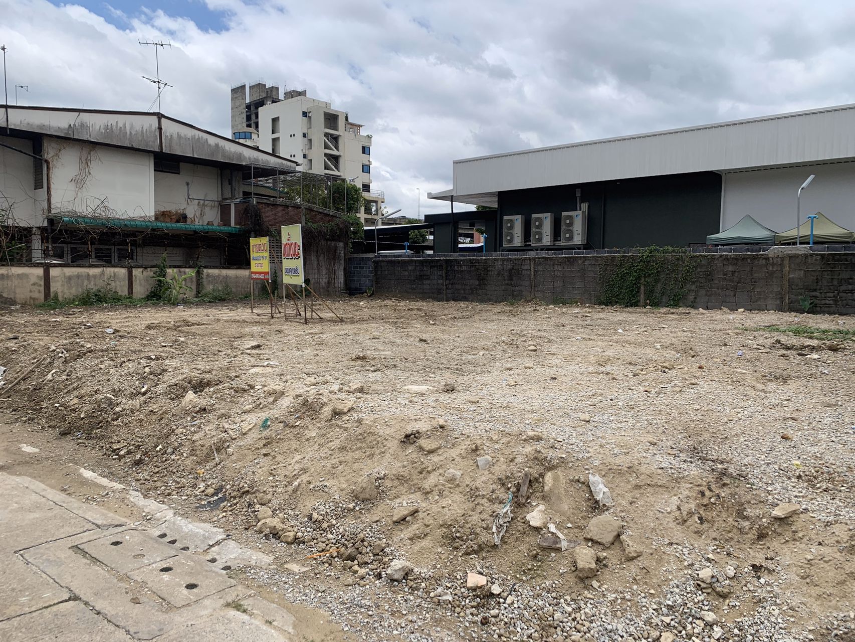 ขายที่ดินเปล่า-ทำเลดี-เนื้อที่-99-ตารางวา-ซอยบรมราชชนนี-28-ตลิ่งชัน-กรุงเทพมหานคร