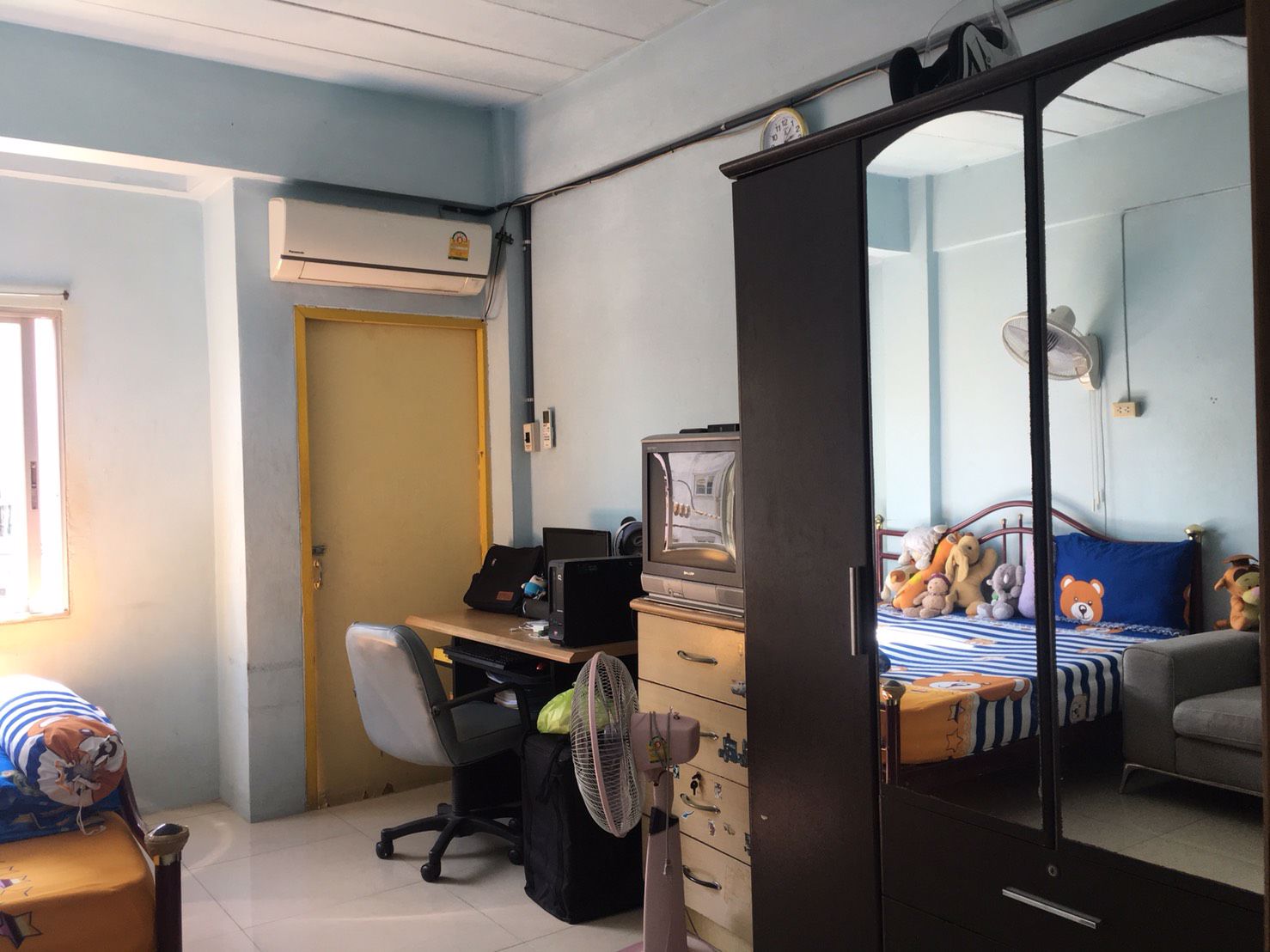 ขายด่วนอาคารพาณิชย์-45-ชั้น-3-คูหาติดกัน-ราคาถูกมาก-เมืองสมุทรปราการ