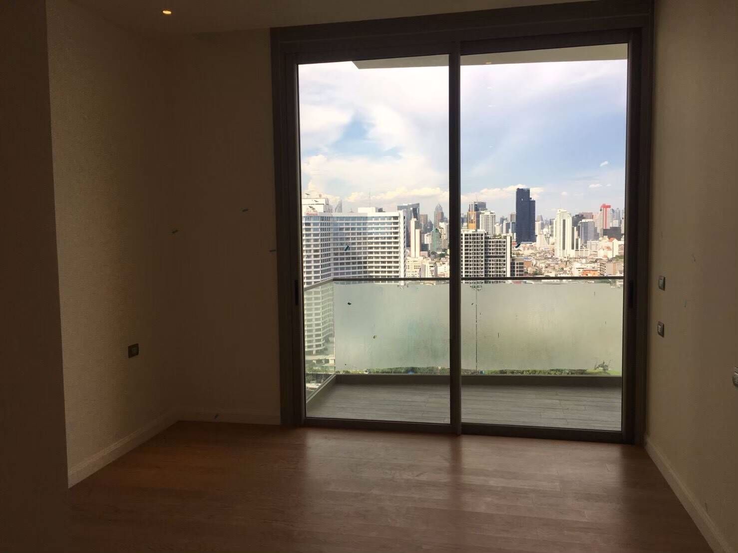 ขายคอนโด-แมกโนเลียส์-วอเตอร์ฟรอนท์-เรสซิเดนซ์-ไอคอนสยาม-ริมแม่น้ำ-ติดกับรถไฟฟ้าสายสีทอง-เจริญนคร