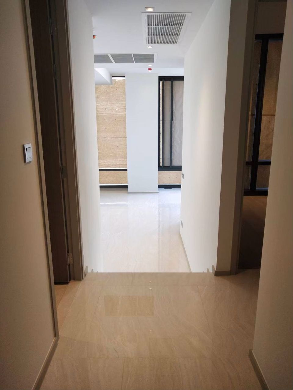 ขายคอนโด-แมกโนเลียส์-วอเตอร์ฟรอนท์-เรสซิเดนซ์-ไอคอนสยาม-ริมแม่น้ำ-ติดกับรถไฟฟ้าสายสีทอง-เจริญนคร