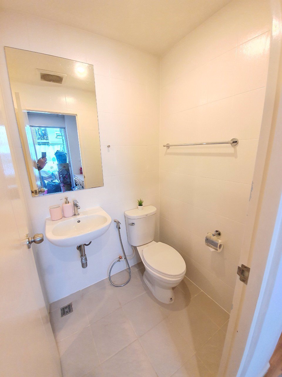 ขายคอนโด-ขนาด-26-ตรม-ชั้น-2-ฝั่งสวน-แถมเครื่องใช้ไฟฟ้า-ลาดกระบัง-กรุงเทพมหานคร