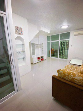 ขายด่วน-ทาวน์เฮ้าส์-2-ชั้น-หมู่บ้านภัสลดา-จชลบุรี