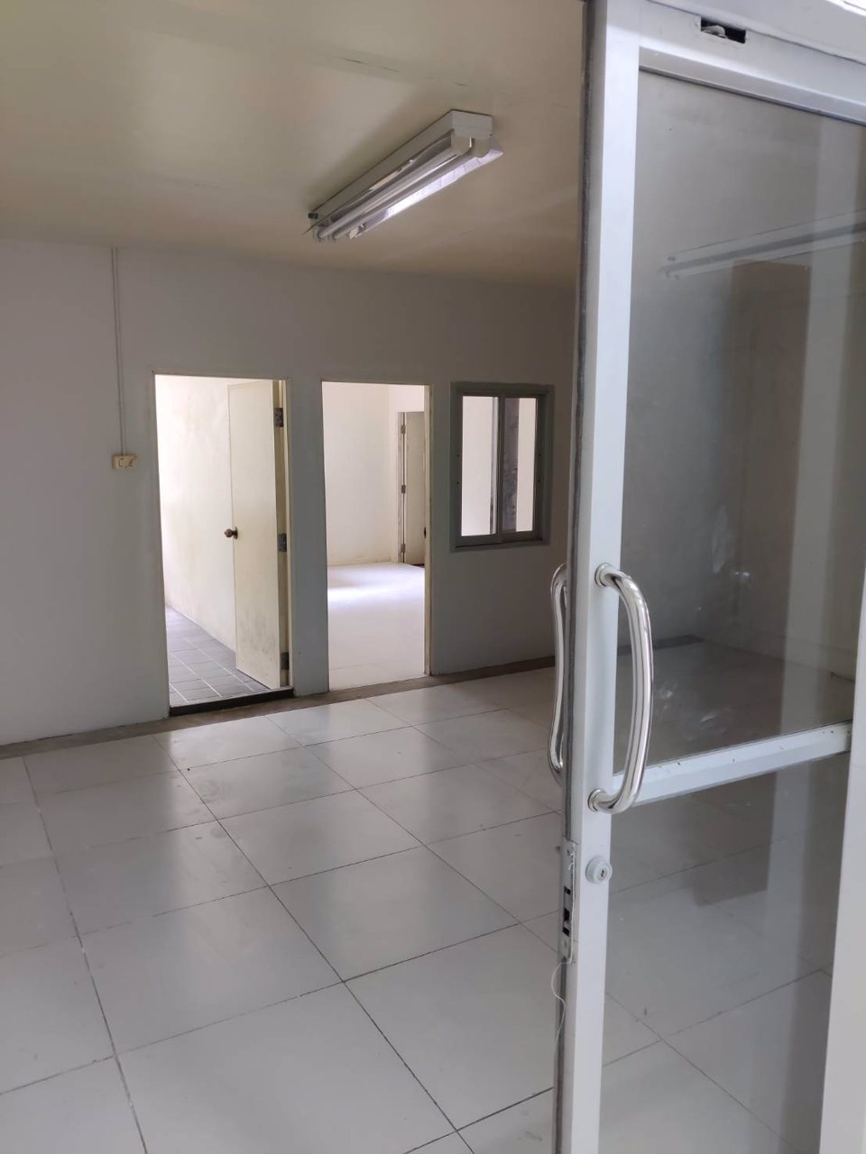 บ้านให้เช่า-สำนักงานให้เช่า-home-office-พร้อมโกดัง-ศูนย์กระจายสินค้า