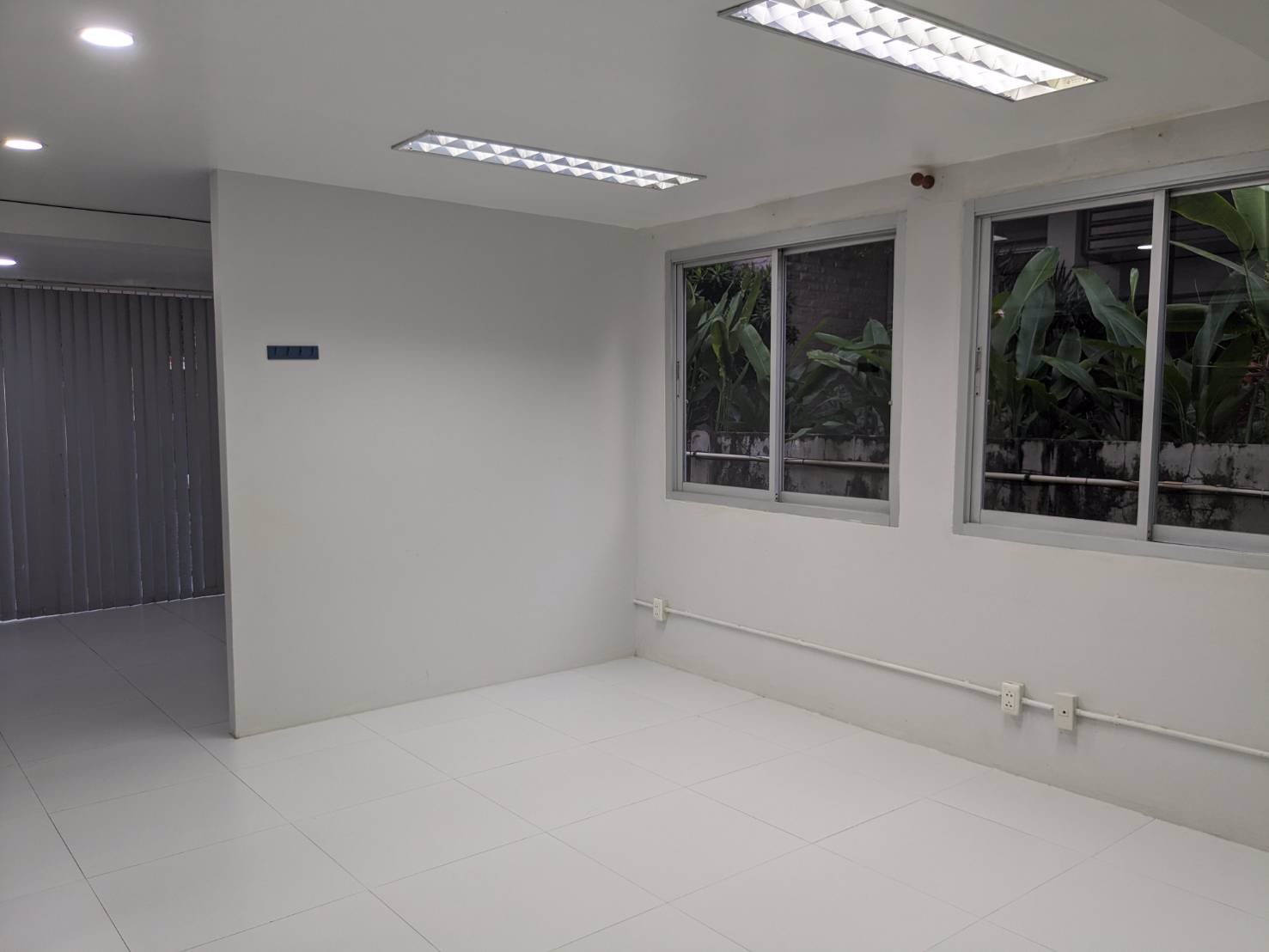 บ้านให้เช่า-สำนักงานให้เช่า-home-office-พร้อมโกดัง-ศูนย์กระจายสินค้า