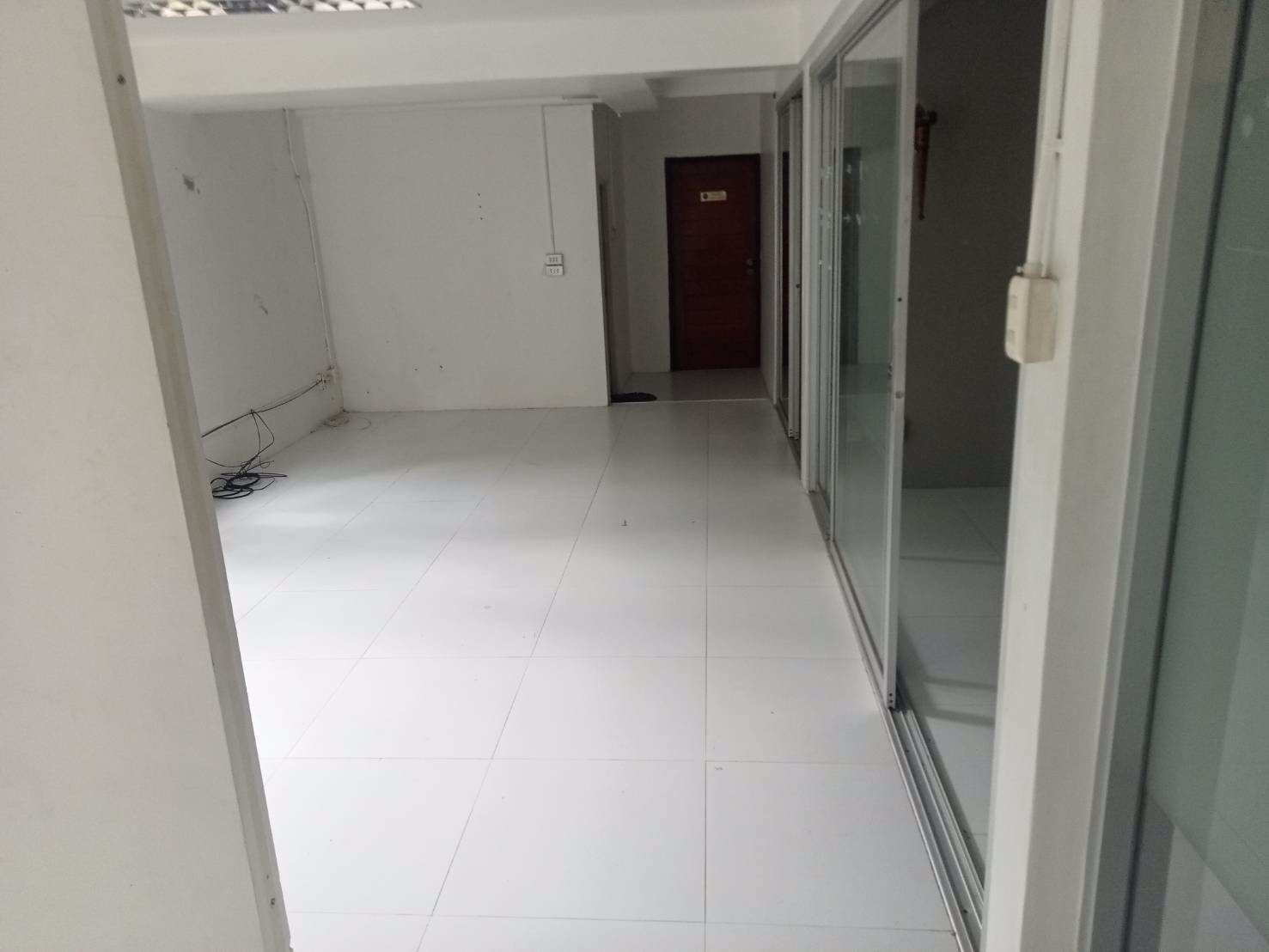 บ้านให้เช่า-สำนักงานให้เช่า-home-office-พร้อมโกดัง-ศูนย์กระจายสินค้า