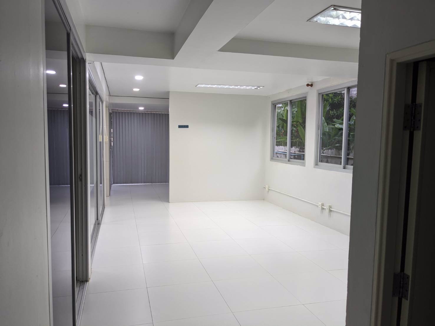 บ้านให้เช่า-สำนักงานให้เช่า-home-office-พร้อมโกดัง-ศูนย์กระจายสินค้า