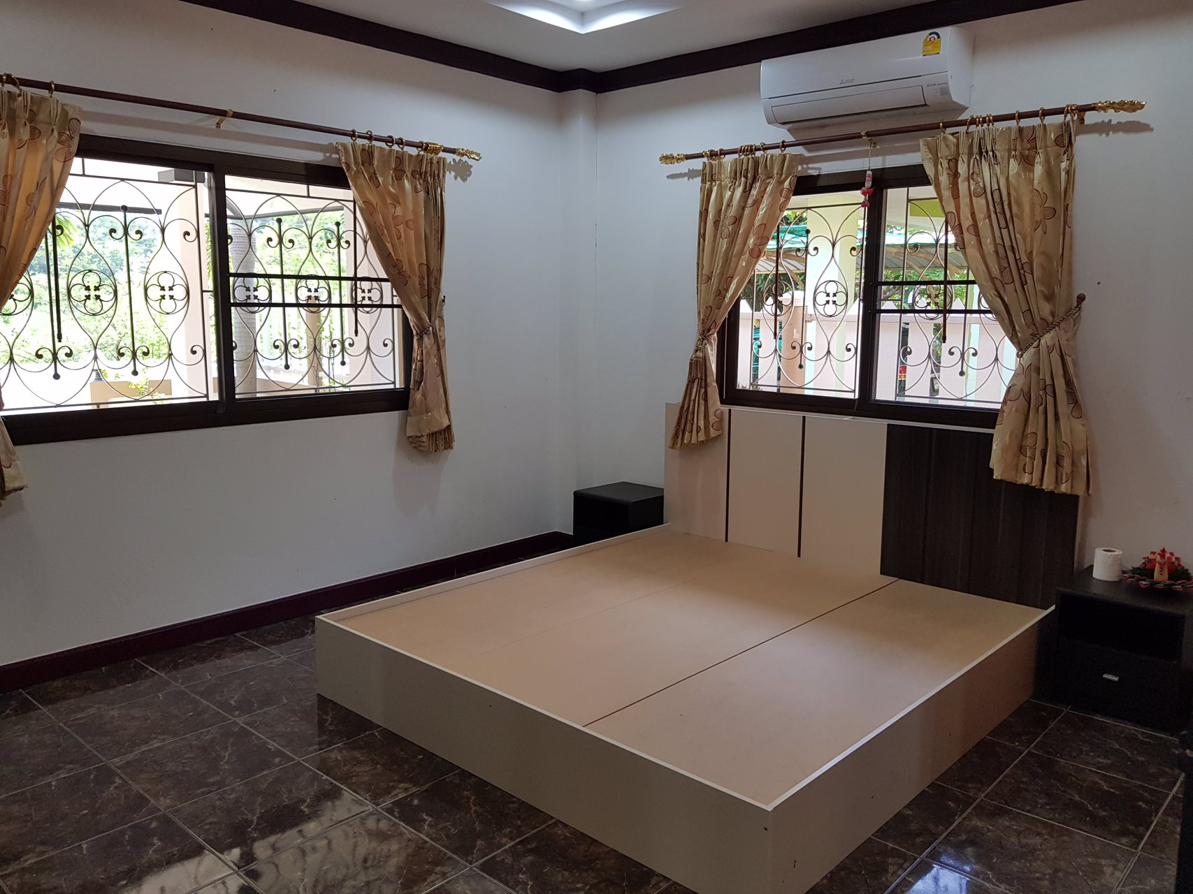 ขายบ้านพร้อมที่ดิน-3-ห้องนอน-บ้านเพและหาดแม่รำพึงระยอง-ราคา-3690000-บาท