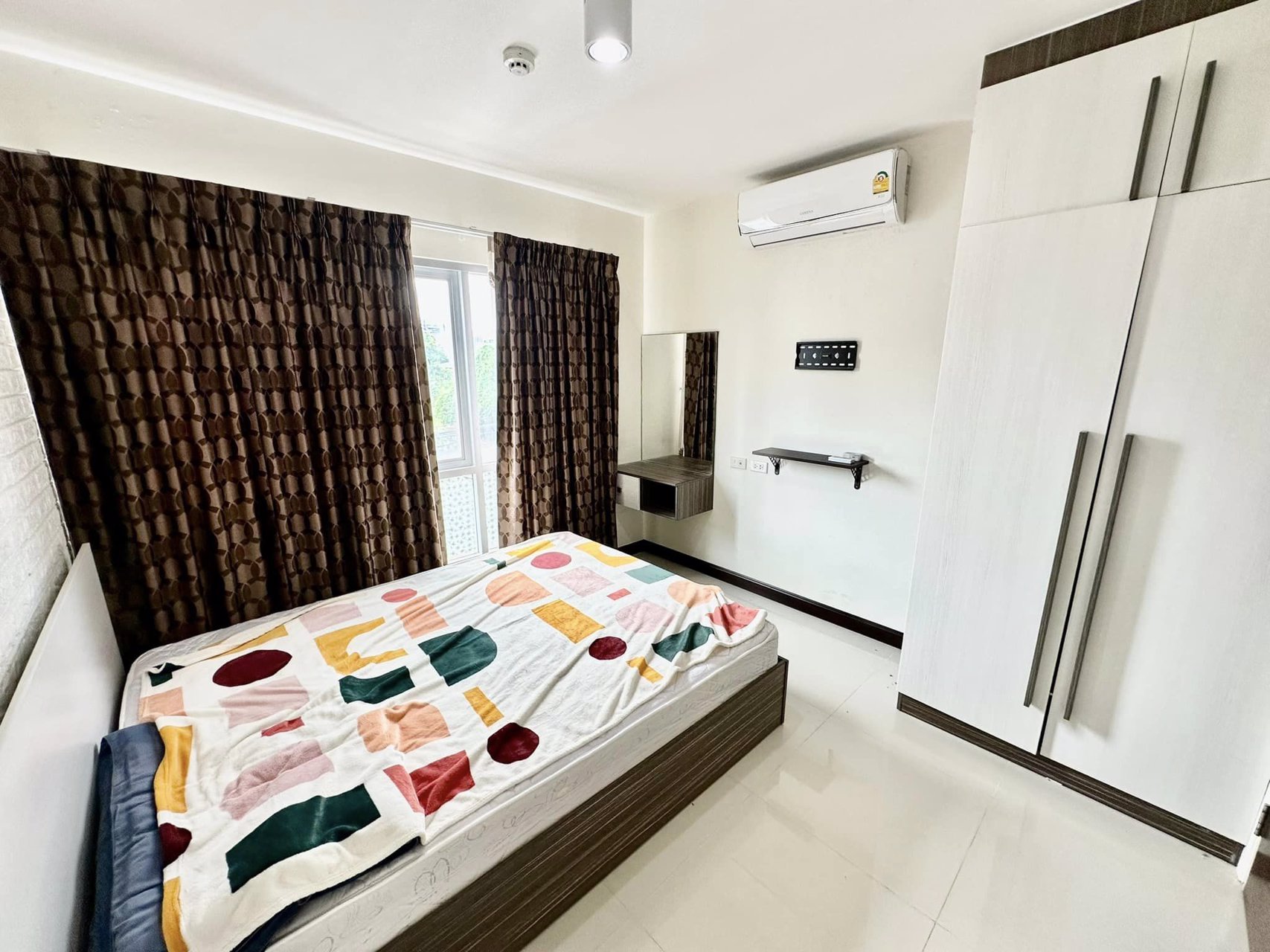 ขายด่วน-เดอะ-พลีเว่-คอนโด-รัชดาภิเษก-30