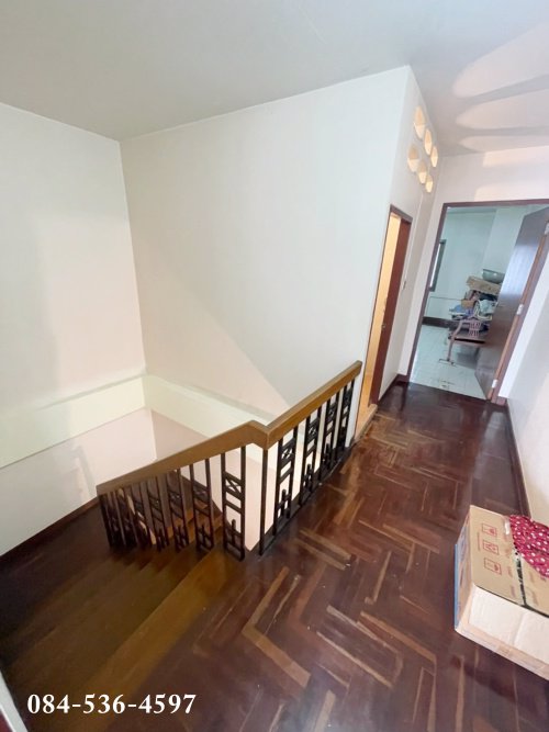 ทาวน์เฮาส์-3-ชั้น-สภาพมือสอง-มริมชล-สุขสวัสดิ์2-จอมทอง-ดาวคะนอง-ฟรีโอน-นัดชมได้ตลอด