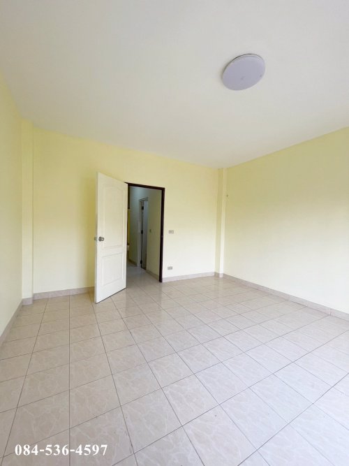 ทาวน์เฮาส์-3-ชั้น-20-ตรว-มเสรีรุ่งเรือง1-ซอย1-พระราม2-บางโทรัด-ใกล้วัดเกตุมวดีศรีวราราม-สมุทรสาคร