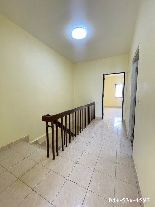 ทาวน์เฮาส์-3-ชั้น-20-ตรว-มเสรีรุ่งเรือง1-ซอย1-พระราม2-บางโทรัด-ใกล้วัดเกตุมวดีศรีวราราม-สมุทรสาคร