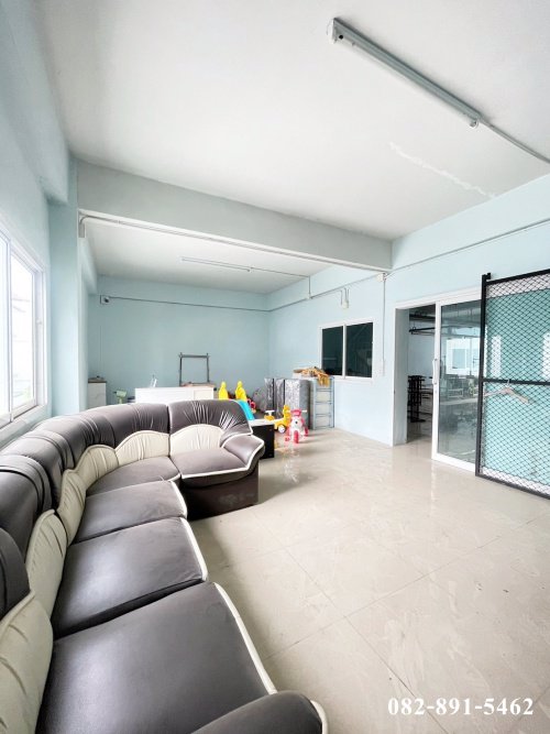 อาคารพาณิชย์-3-คูหา-745-ตรว-โครงการมั่งมีวิลเลจ-เลียบทางด่วนบางขุนเทียน-สะแกงาม-แสมดำ-ราคาพิเศษ-13