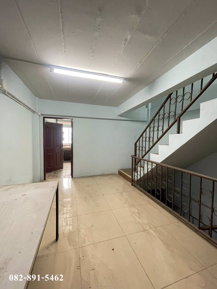 อาคารพาณิชย์-35-ชั้น-177-ตรว-โครงการมั่งมีวิลเลจ-เลียบทางด่วนบางขุนเทียน-สะแกงาม-แสมดำ-สภาพดี