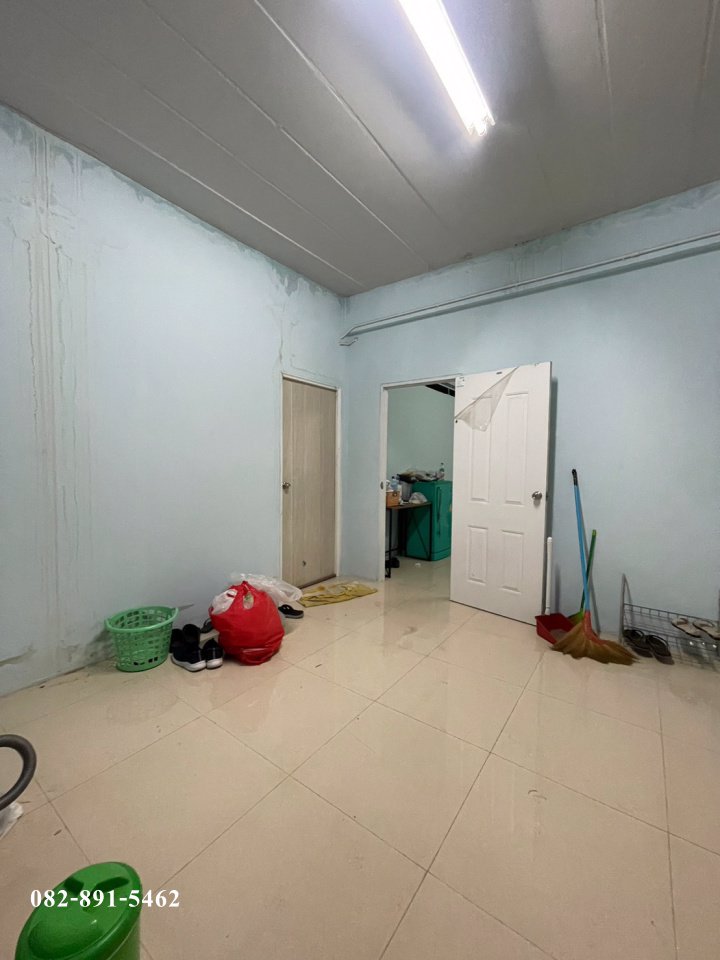 อาคารพาณิชย์-35-ชั้น-177-ตรว-โครงการมั่งมีวิลเลจ-เลียบทางด่วนบางขุนเทียน-สะแกงาม-แสมดำ-สภาพดี