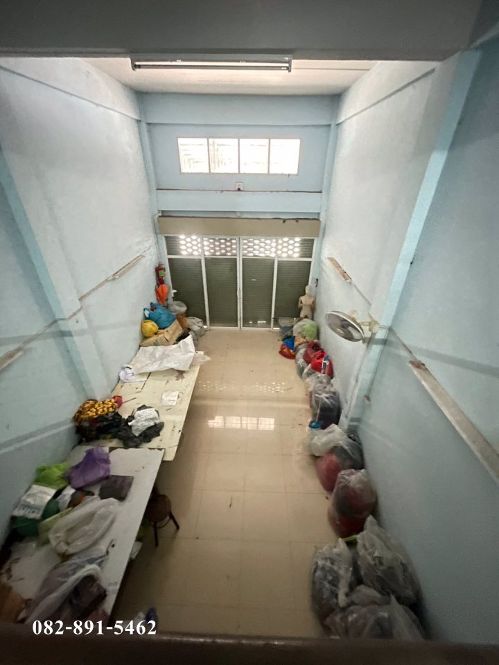 อาคารพาณิชย์-35-ชั้น-177-ตรว-โครงการมั่งมีวิลเลจ-เลียบทางด่วนบางขุนเทียน-สะแกงาม-แสมดำ-สภาพดี