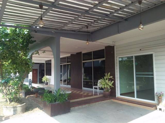 hr-3256-ให้เช่าบ้านเดี่ยว-7ห้องนอน-ถนนลาดพร้าว-ใกล้mrt-พหลโยธิน-ยูเนี่ยนมอลล์