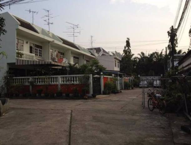 hr-3246-ให้เช่าทาวน์เฮ้าส์-2-ชั้น-สุขุมวิท-93-พึ่งมี3-ใกล้-bts-บางจาก