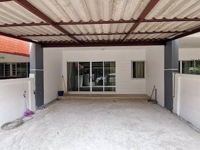 hr-3275-ให้เช่าทาวน์โฮม-2-ชั้น-หมู่บ้านนาราทาวน์-ถนนกาญจนาภิเษก-ประเวศ-ใกล้โรงเรียนคลองปักหลัก