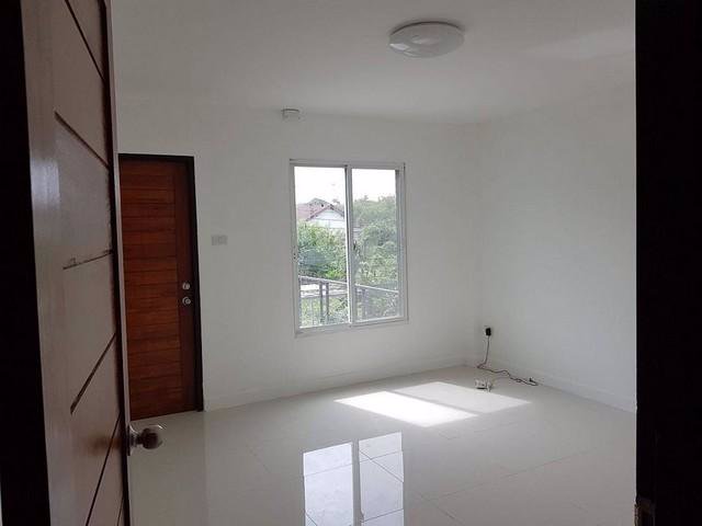 hr-3270-ให้เช่าทาวน์โฮม-3-ชั้น-พหลโยธิน-40-ใกล้มหาวิทยาลัยเกษตรศาสตร์