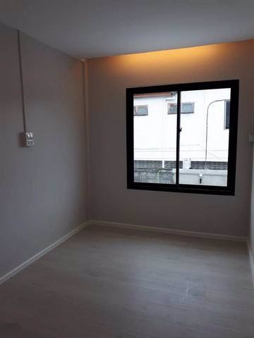 hs-1234-ขายทาวน์เฮ้าส์2-ชั้น-หลังมุม-เสนานิคม1-ใกล้-bts-เสนานิคม