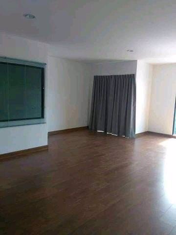 hr-3300-ให้เช่าทาวน์โฮม-3-ชั้น-โครงการทรีโอ-ร่มเกล้า-หลังมุม-ถนนร่มเกล้า-ใกล้สนามบินสุวรรณภูมิ