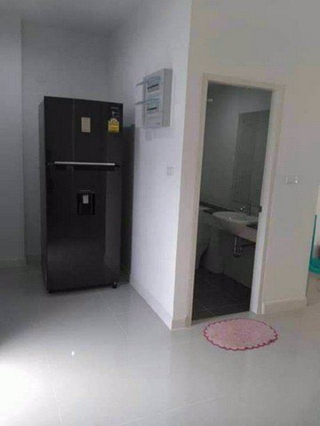 hr-3300-ให้เช่าทาวน์โฮม-3-ชั้น-โครงการทรีโอ-ร่มเกล้า-หลังมุม-ถนนร่มเกล้า-ใกล้สนามบินสุวรรณภูมิ