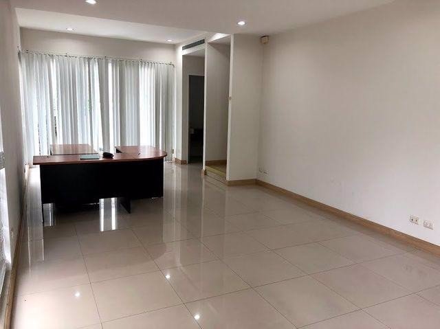 hr-3295-ให้เช่าทาวน์โฮม-3-ชั้น-โครงการดี-วัน-อ่อนนุช-ศรีนครินทร์-ซอยอ่อนนุช-74-ใกล้ซีคอนสแควร์