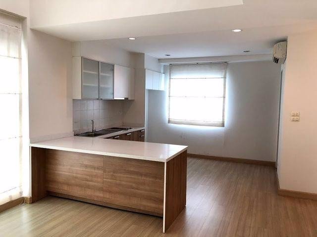 hr-3295-ให้เช่าทาวน์โฮม-3-ชั้น-โครงการดี-วัน-อ่อนนุช-ศรีนครินทร์-ซอยอ่อนนุช-74-ใกล้ซีคอนสแควร์