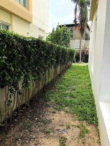 hr-3295-ให้เช่าทาวน์โฮม-3-ชั้น-โครงการดี-วัน-อ่อนนุช-ศรีนครินทร์-ซอยอ่อนนุช-74-ใกล้ซีคอนสแควร์